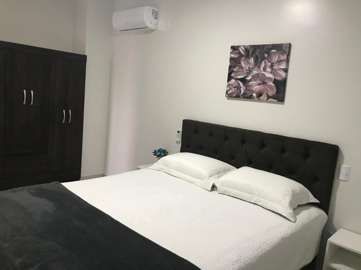 Residencial Quinta Dos Acores กาโรปาบา ภายนอก รูปภาพ